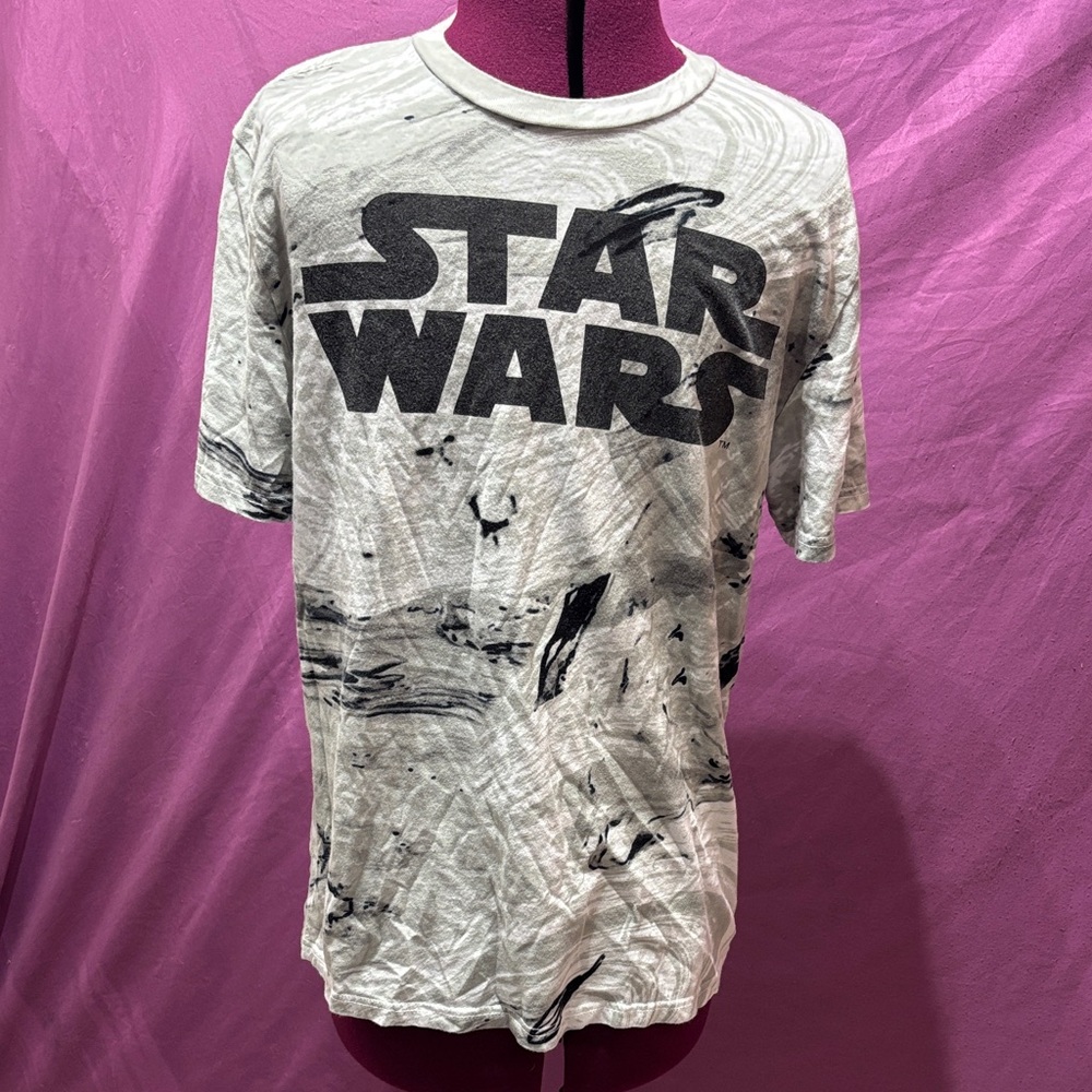 Disney Star Wars Gray and Black T-Shirt